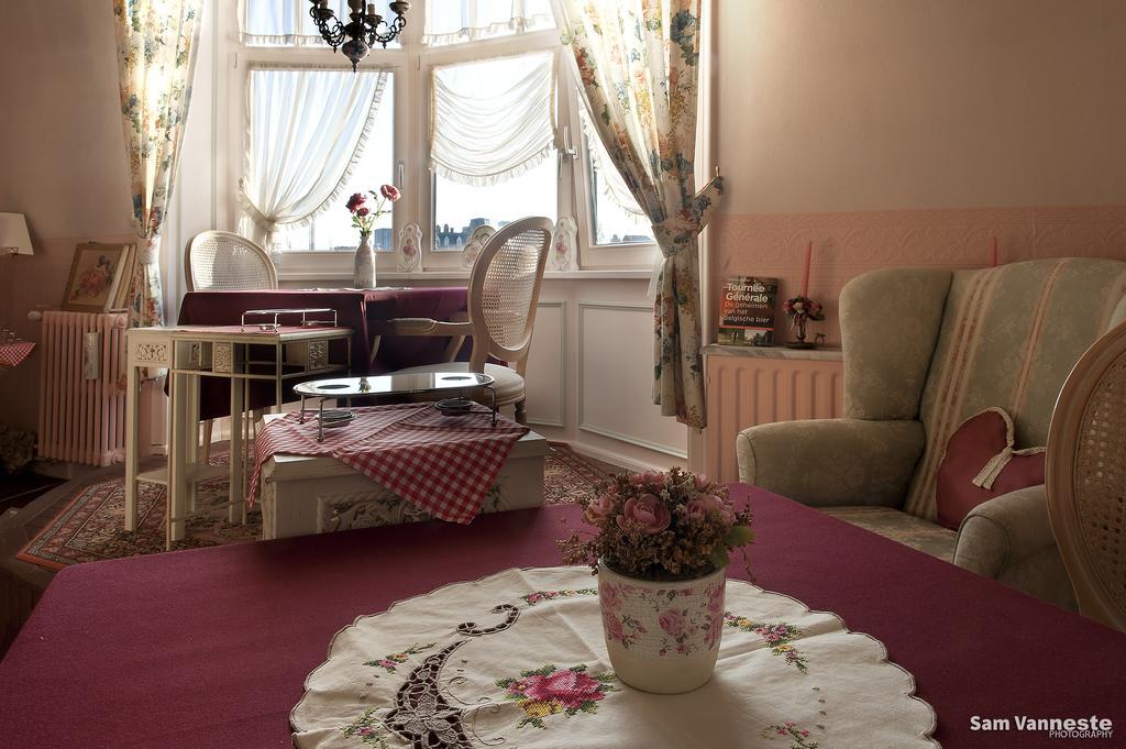 B&B De Vijf Zuilen Brugia Zewnętrze zdjęcie